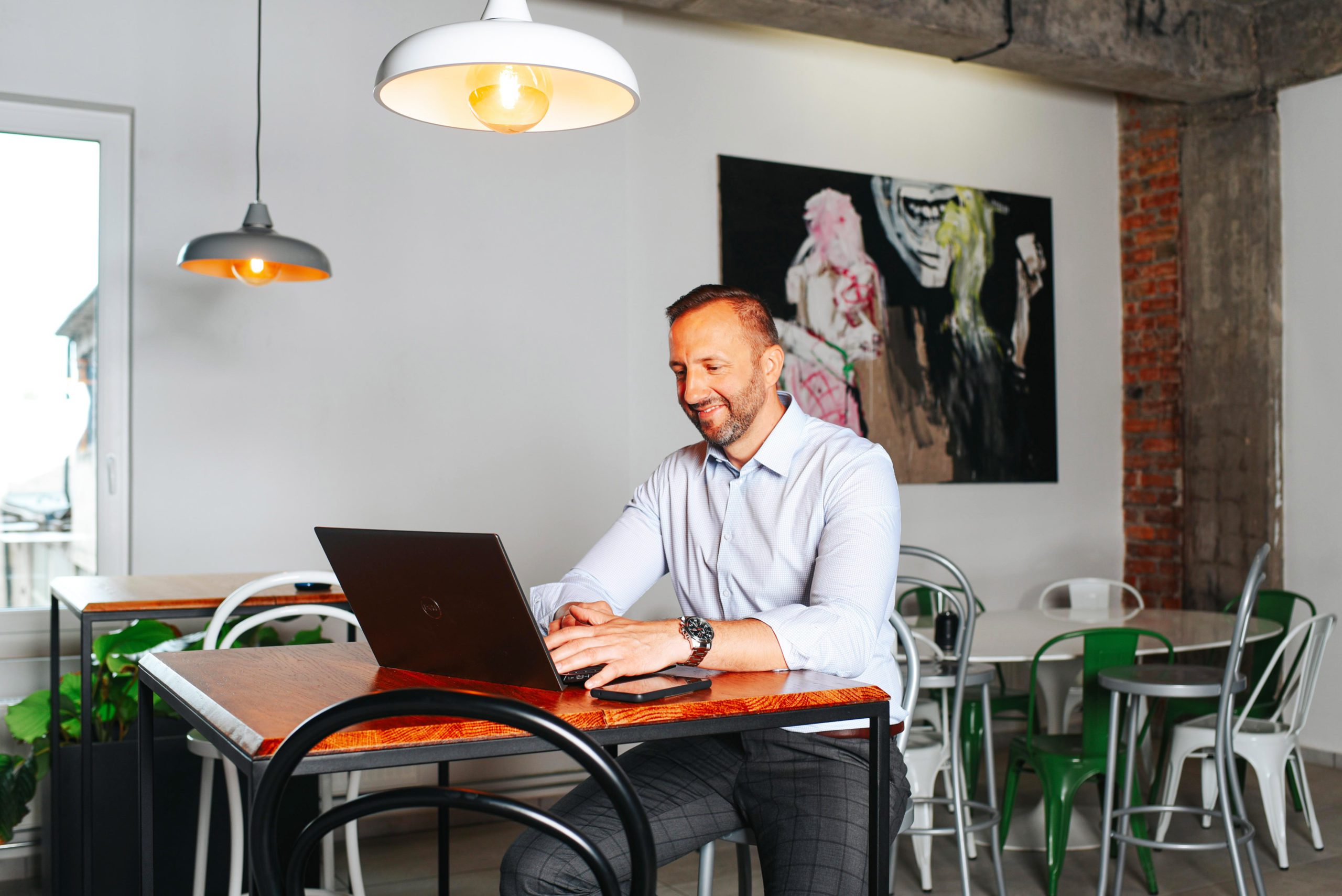 You are currently viewing Direct Search vs. Rekrutacja masowa – co wybrać dla swojej firmy?